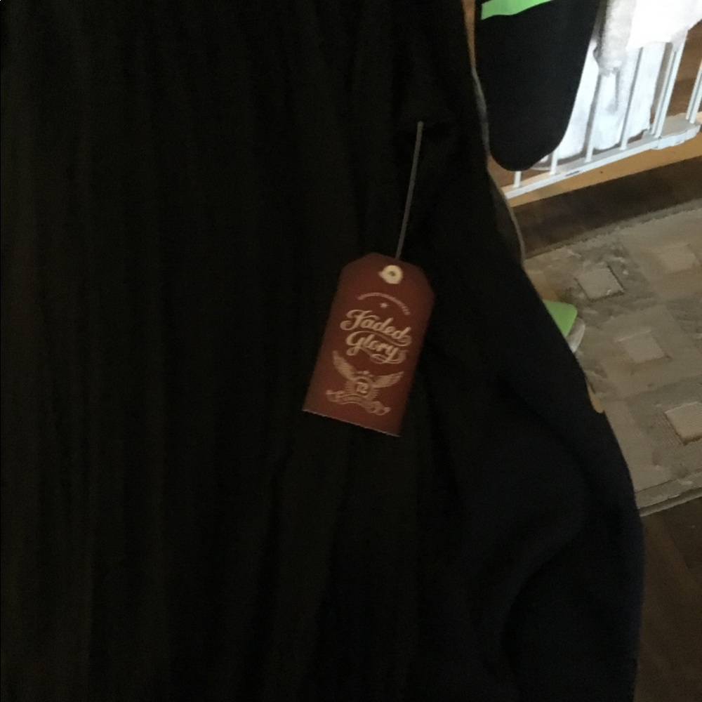 Blouse - Picture 2 of 2